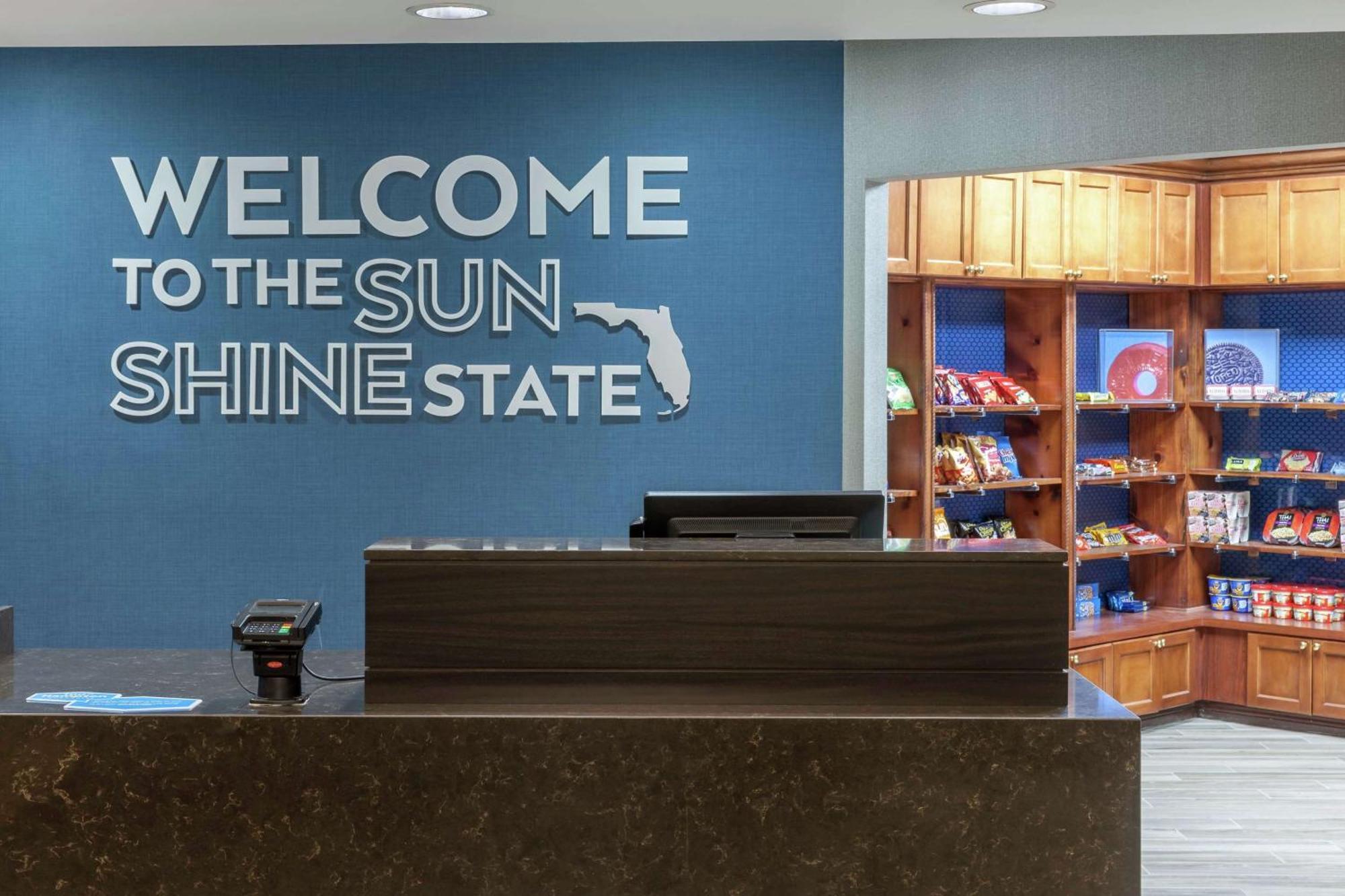 Hampton Inn & Suites Miami-Doral Dolphin Mall Exteriör bild