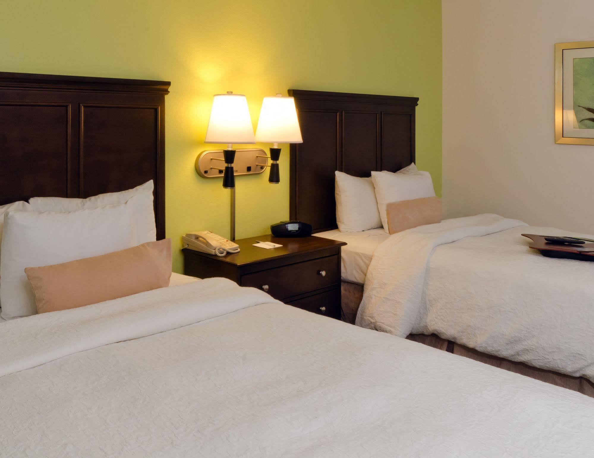 Hampton Inn & Suites Miami-Doral Dolphin Mall Exteriör bild